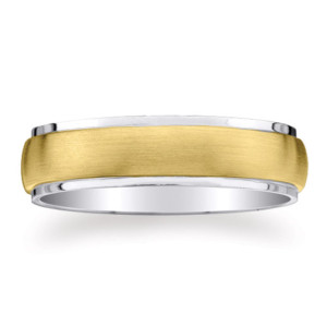 38-G-7mm – 14K Gold Wedding Band